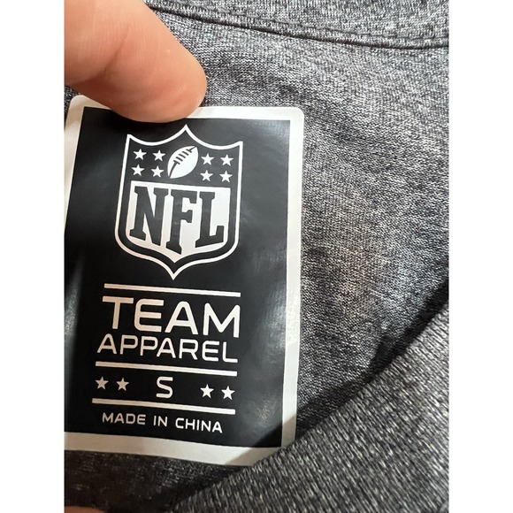 NWT NFL Apparel New England Patriots Dri-Fit Football Logo Shirt Men's Small - Picture 3 of 8